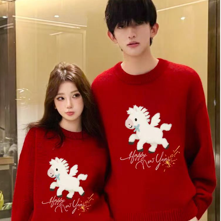 不一样的个性小马印花2026新款情侣装本命年可爱休闲百搭圆领毛衣