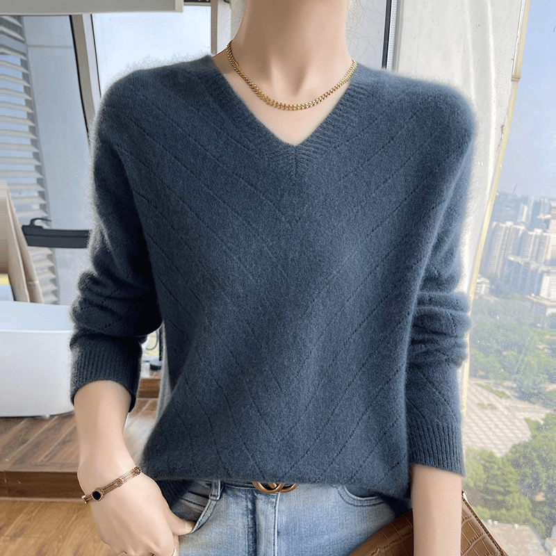 鸾佩相逢桂香陌~秋冬新款V领镂空花纹套头女士羊毛衫 BY-6003