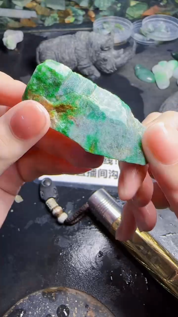 未镶嵌挂件翡翠T****马天然翡翠058