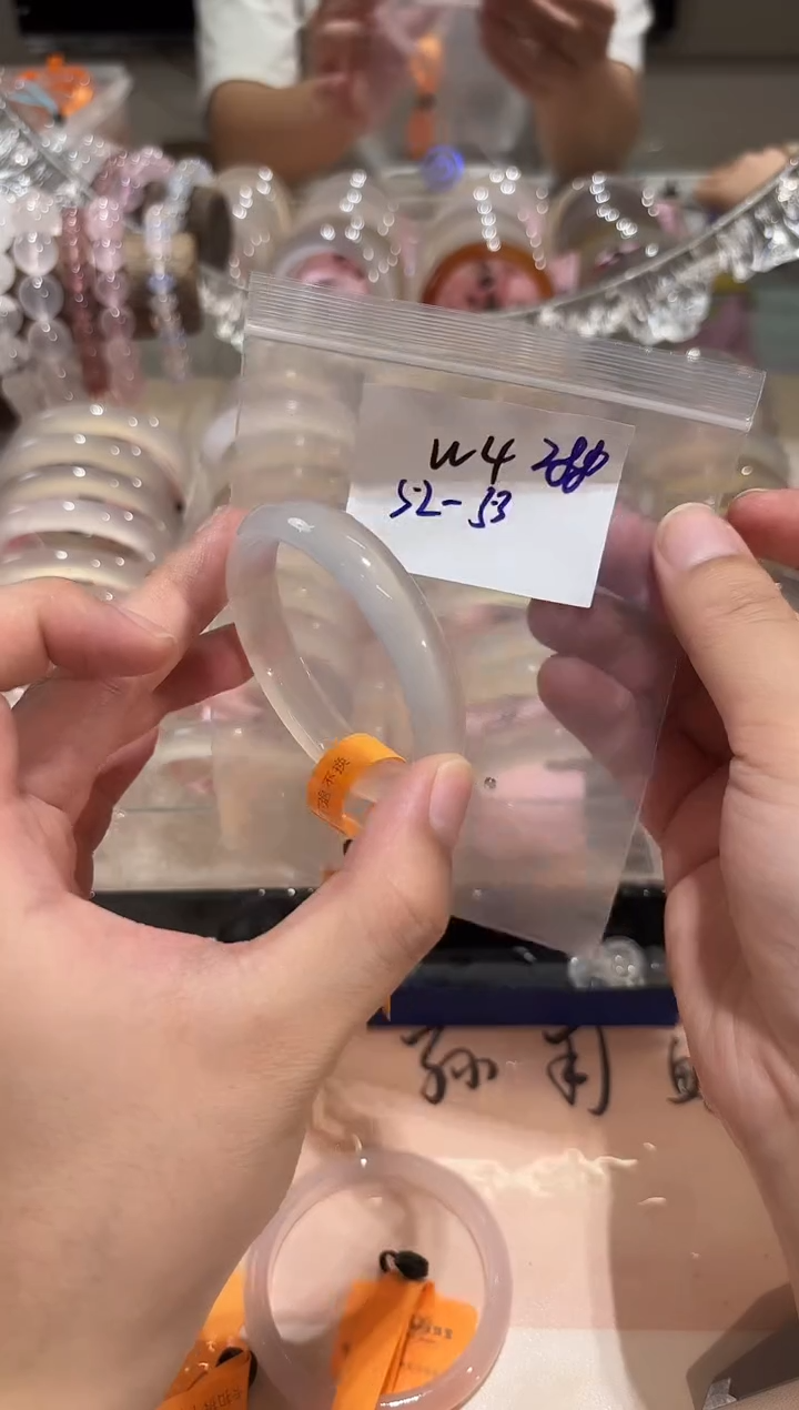 玛瑙/玉髓手镯未镶嵌中**女w4