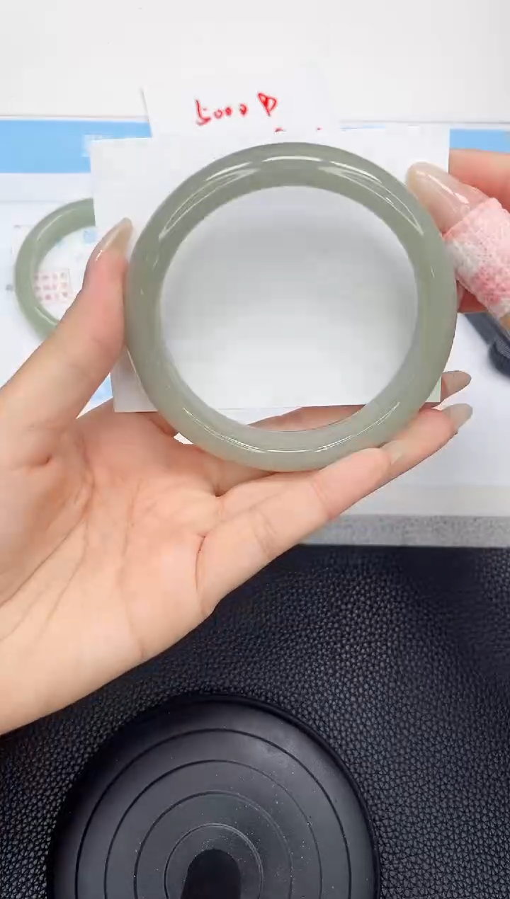 石英质玉手镯未镶嵌59-65.1