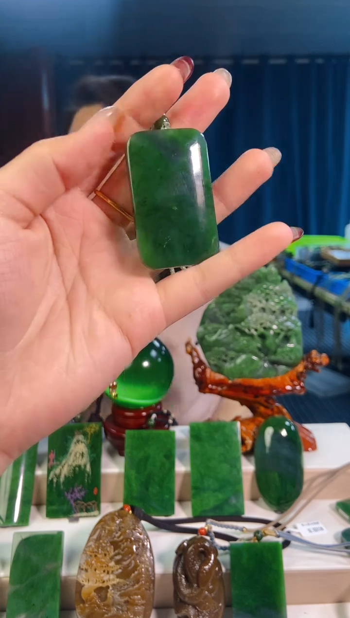 【闪购商品】和田玉挂件未镶嵌1