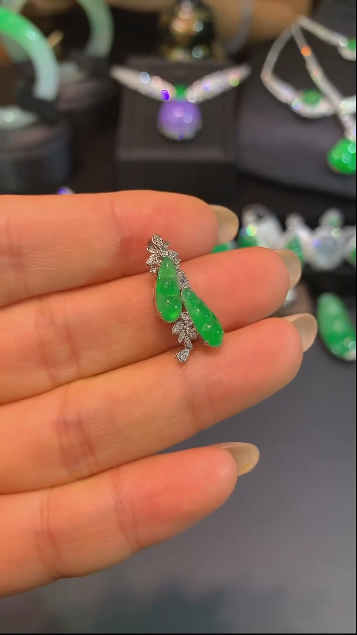 吊坠(不含链)18K金镶嵌翡翠吊坠8