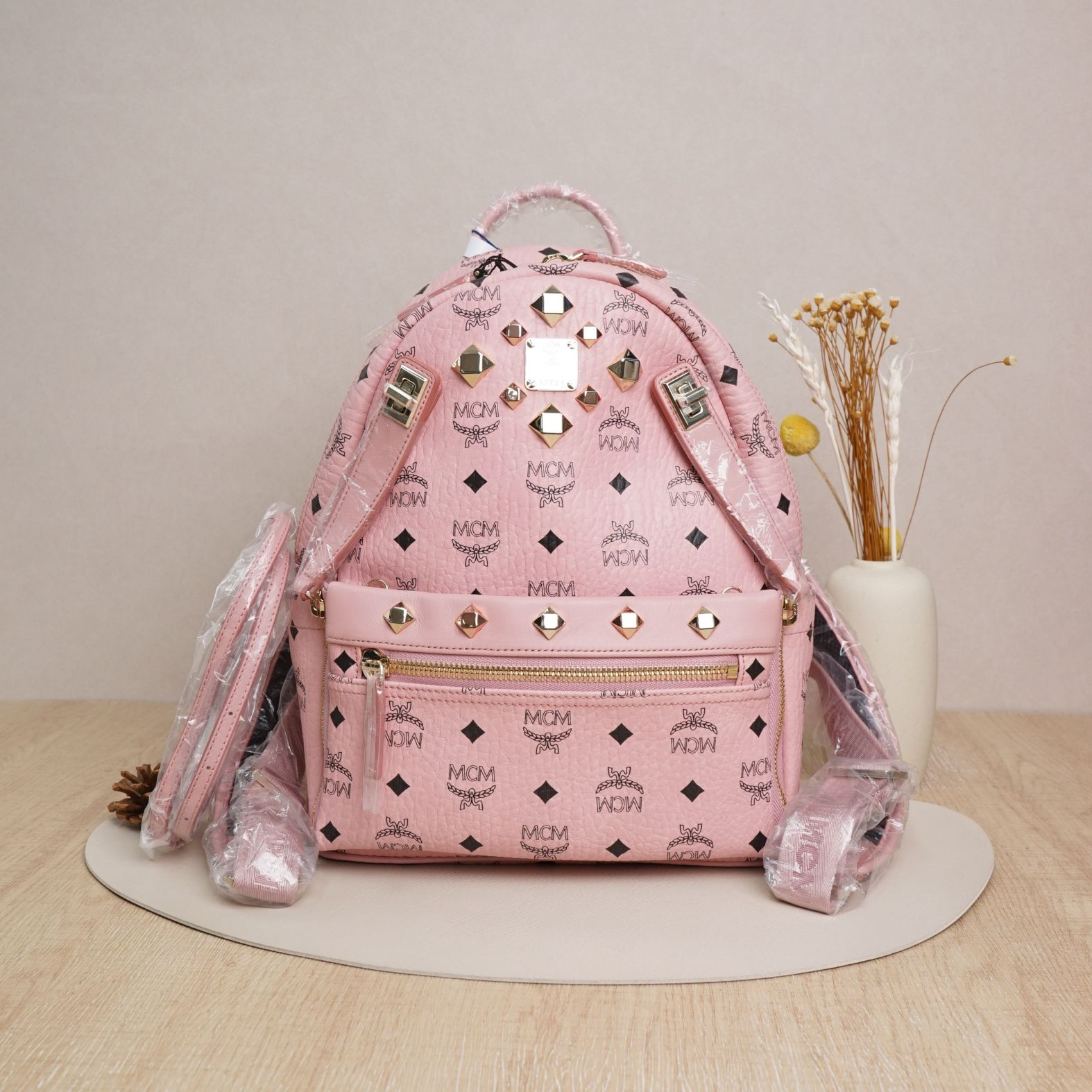 95新 MCM MCM双肩包小号粉色/DS101030