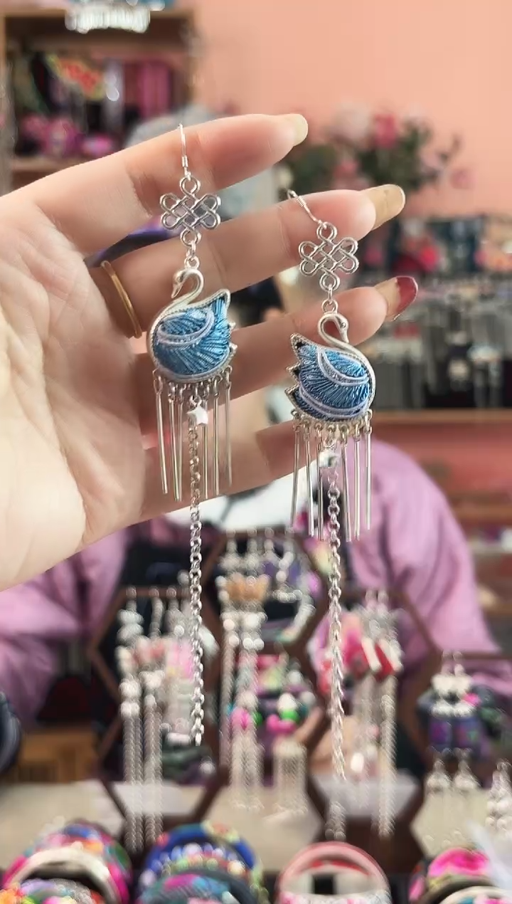 艺枝独绣手工饰品609