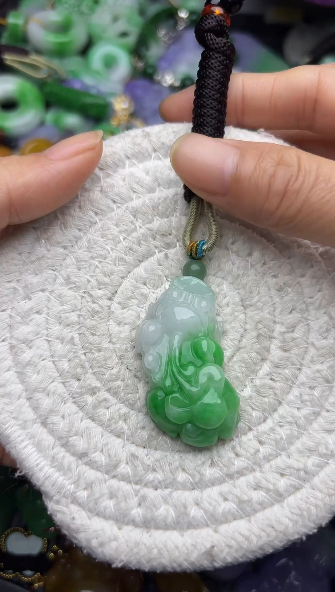 颈饰未镶嵌翡翠缅甸翡翠吊坠