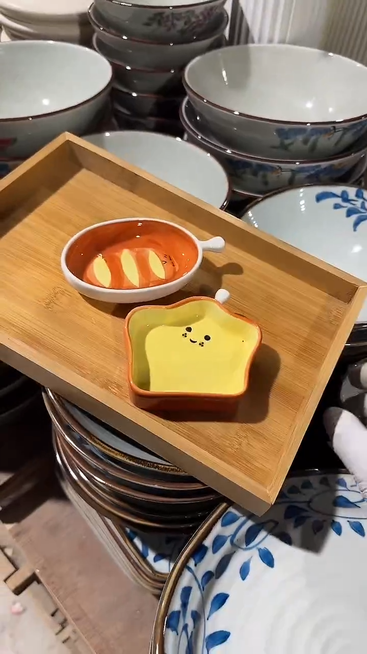 陶瓷2个小碟子微瑕 凑满20元包邮