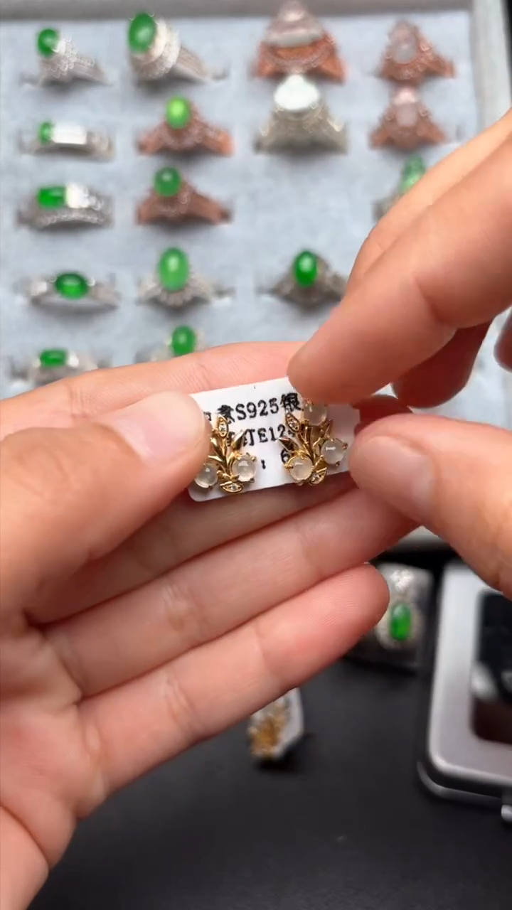 【闪购商品】翡翠戒指银S925镶嵌缅甸A货翡翠S925银镶嵌