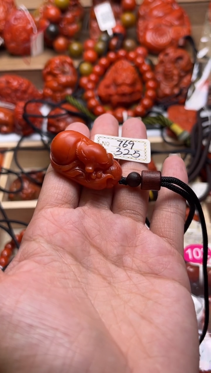 【闪购商品】南红玛瑙珠宝奇石未镶嵌769