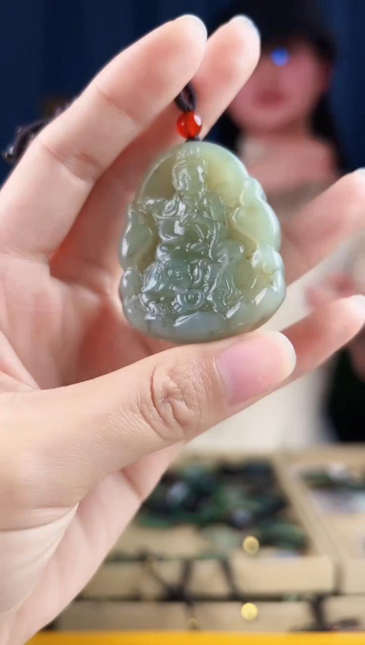 颈饰未镶嵌和田玉拍一发一，多样性发货