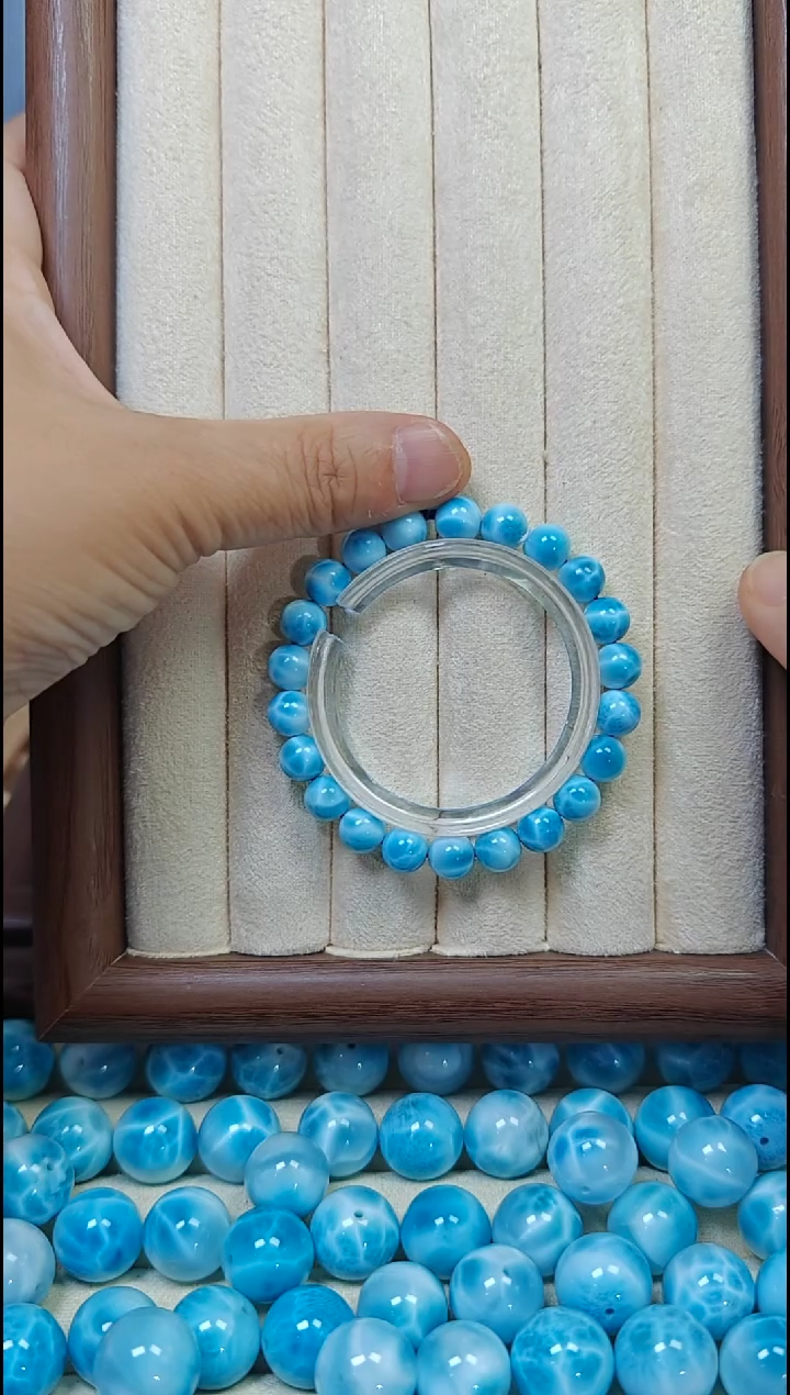 针钠钙石（海纹石）未镶嵌手链A****?多样性发其一
