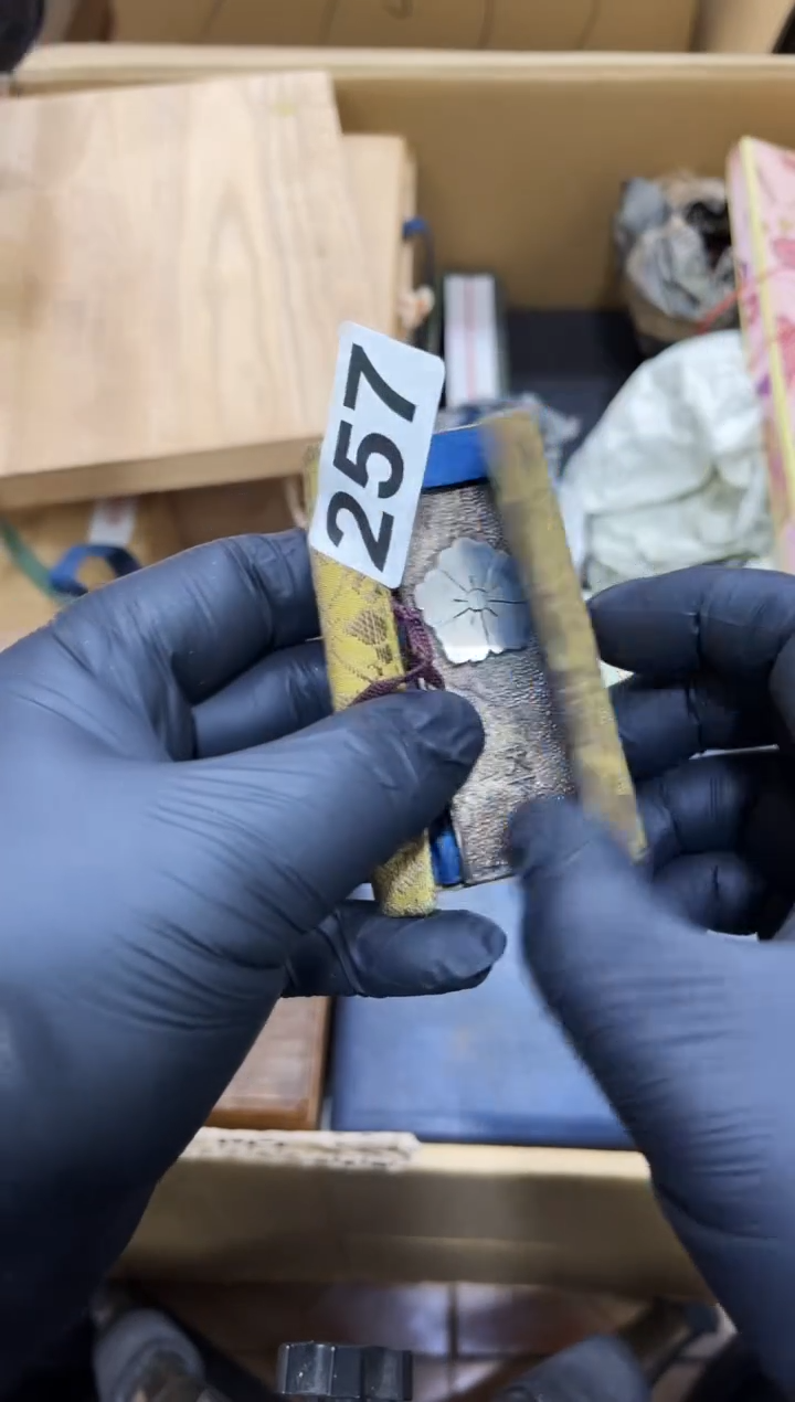 如图所示 阁集工艺品