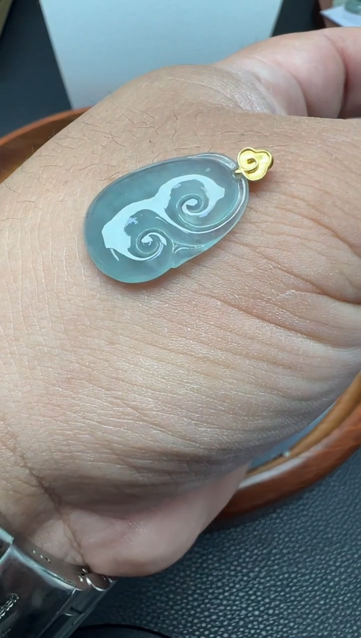 颈饰18K金镶嵌翡翠（38号）纯天然A货缅甸翡翠 如意锁骨吊坠