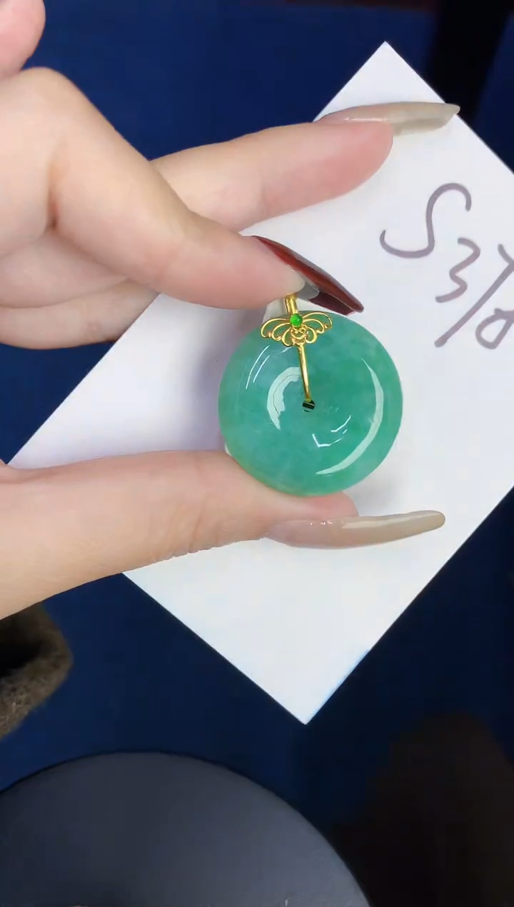 【闪购商品】翡翠颈饰18K金镶嵌000000000000