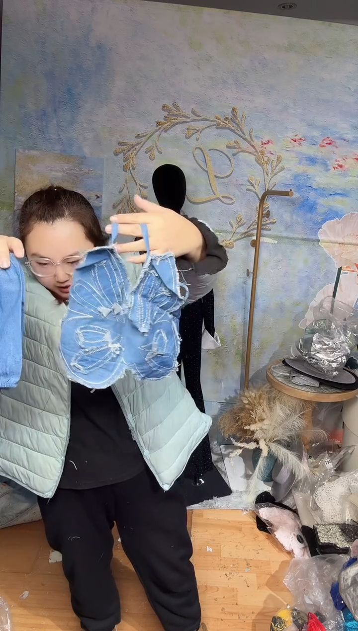 397      140码 牛仔蝴蝶 