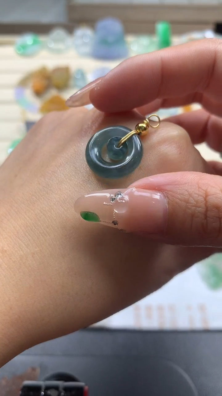 【闪购商品】翡翠颈饰合金翡翠