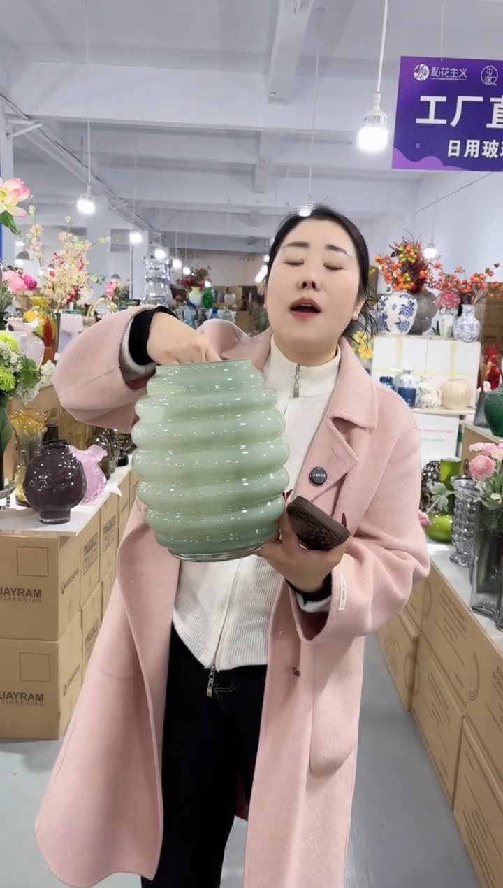 【闪购商品】玻璃唐总花瓶厂微瑕-N19C