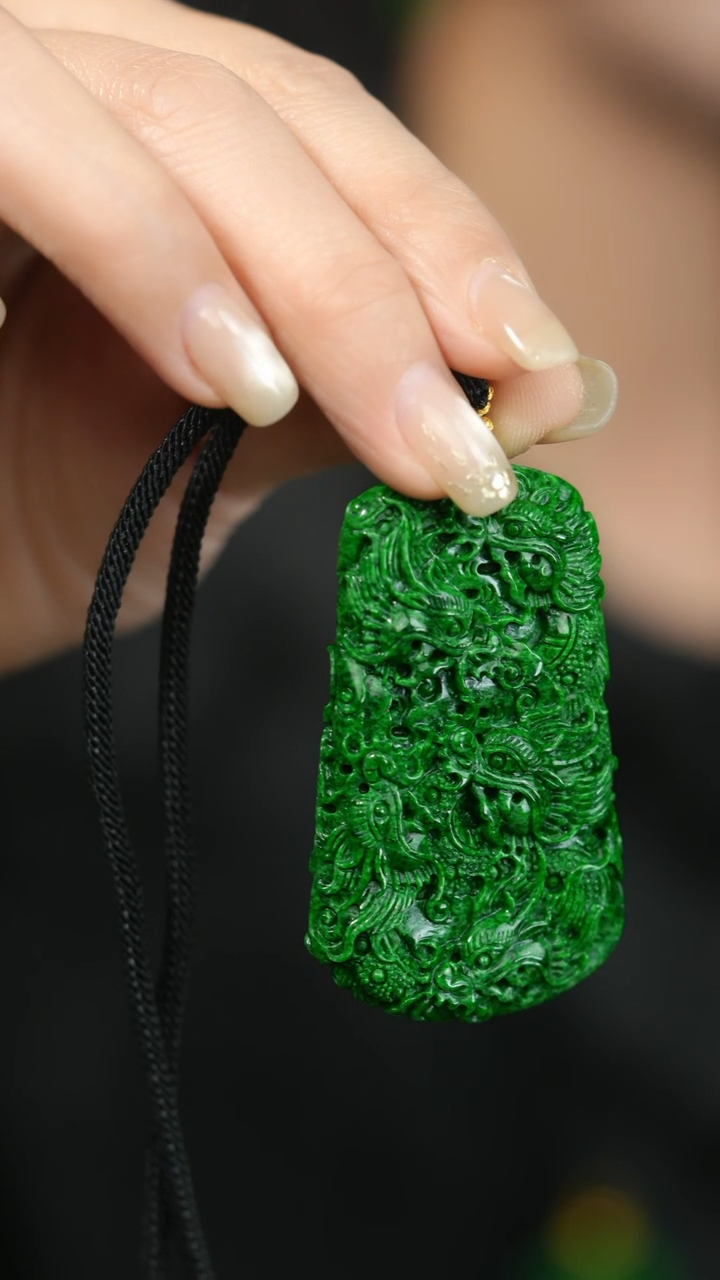 颈饰未镶嵌翡翠庄*@YS008111746@