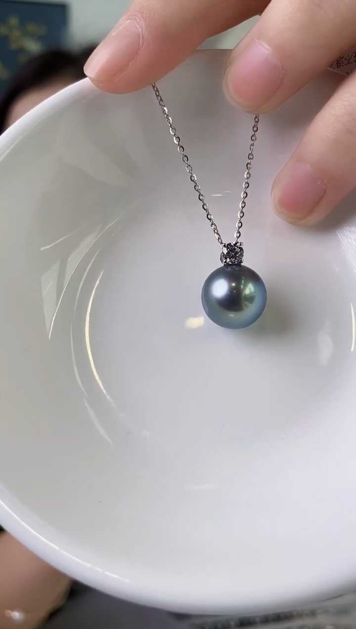 【闪购商品】海水珍珠吊坠(赠链)18K金镶嵌12-13大溪地黑珍珠吊坠