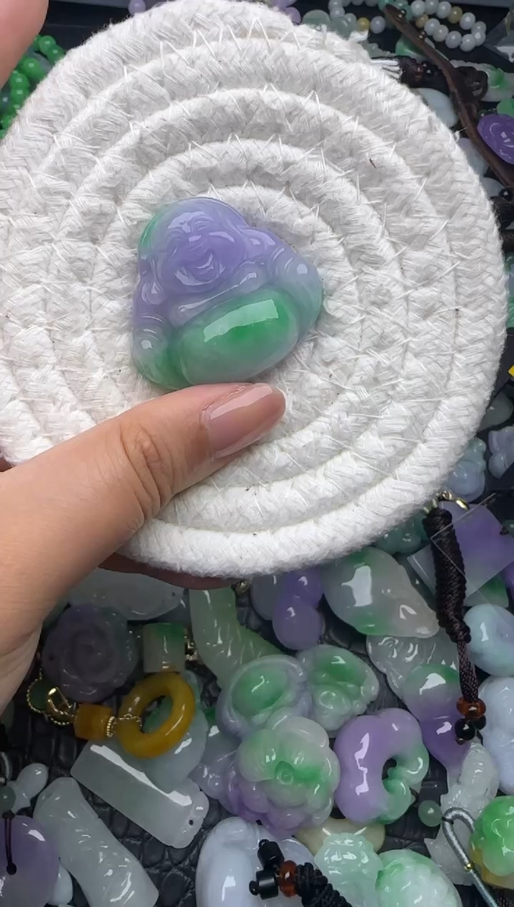 颈饰未镶嵌翡翠缅甸翡翠吊坠