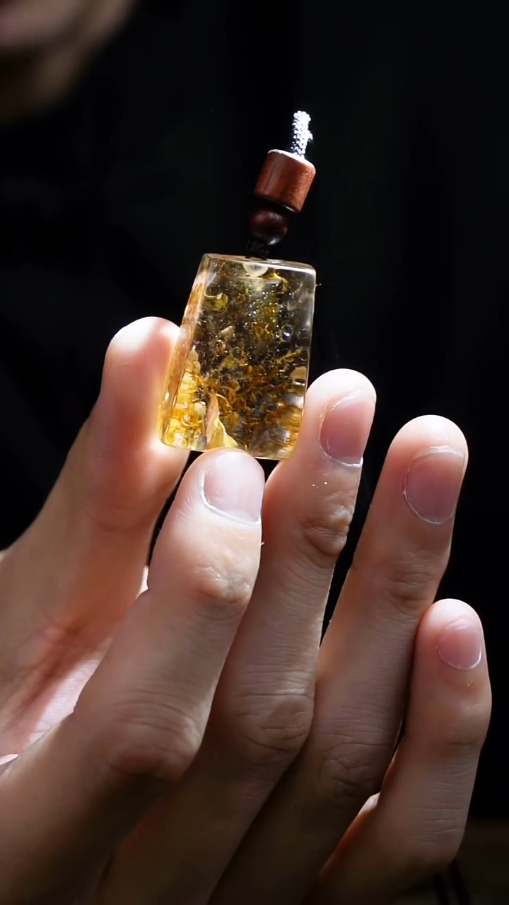 吊坠(赠链)未镶嵌水晶水晶