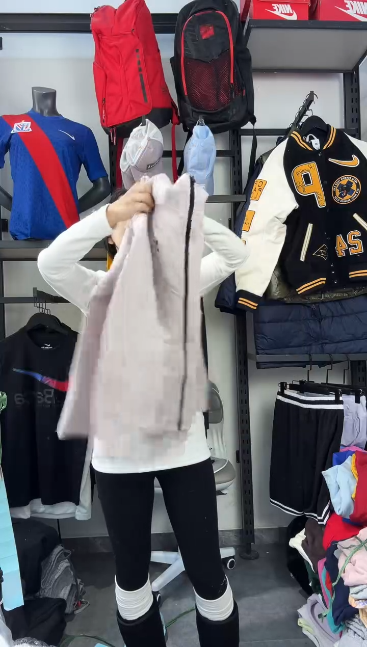 675闪购编码 Nike/Joedan运动卫衣裤以直播间过款为准 尺码·170
