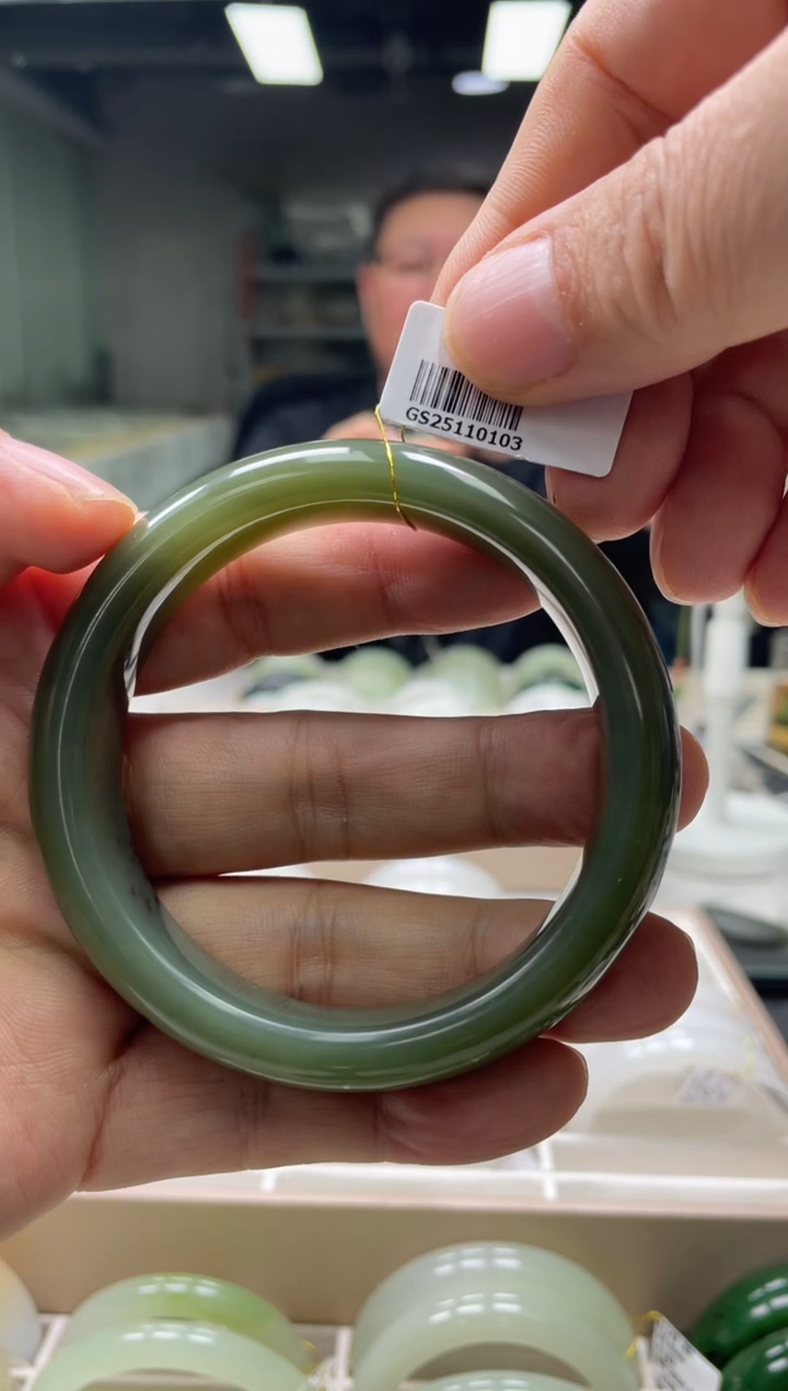 【闪购商品】和田玉手镯未镶嵌编码0103 圈口60-61