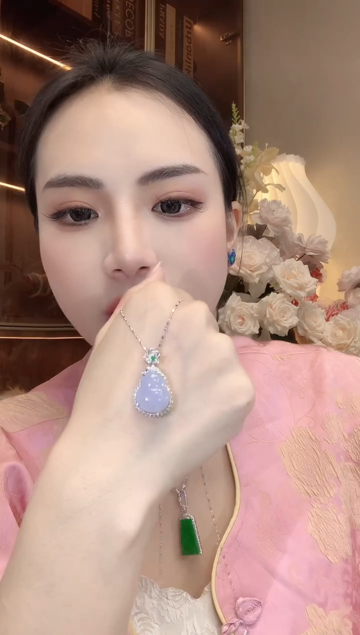 【闪购商品】翡翠吊坠(不含链)18K金镶嵌A40 紫货有一定色差