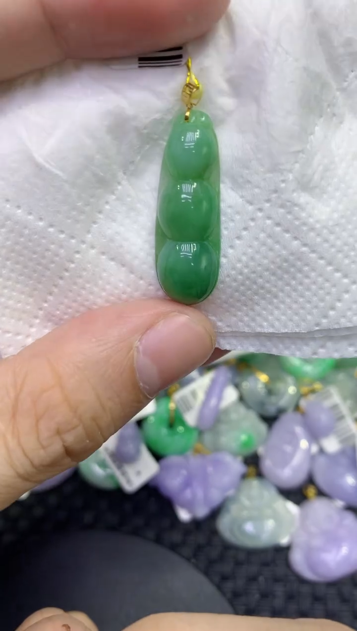 颈饰18K金镶嵌翡翠天然缅甸A货翡翠