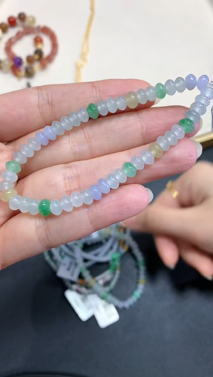 【闪购商品】翡翠手链未镶嵌Q125|2800