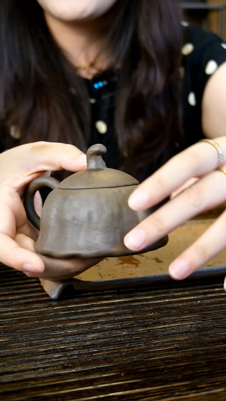 【原矿老岩泥】 黑金沙 莲蓬壶