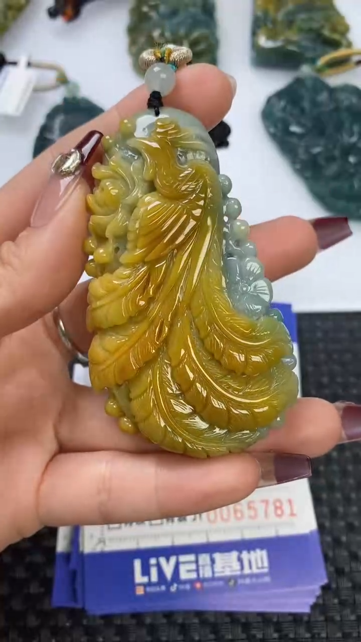 【闪购商品】翡翠颈饰未镶嵌111111111111111