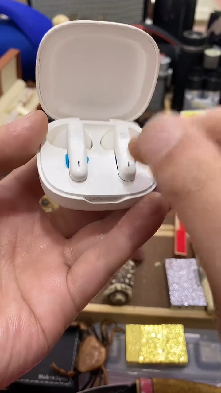 瓷片闪购商品 如图所示