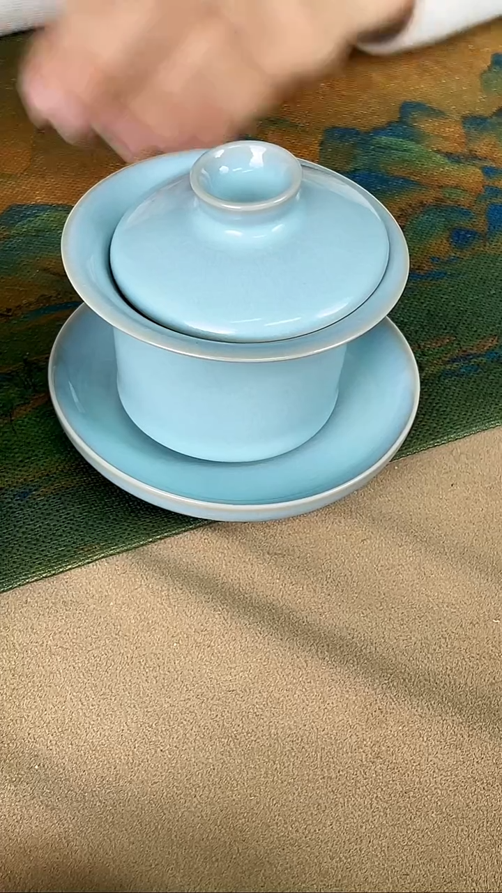 盖碗瓷韩红 天青釉 马蹄盖碗