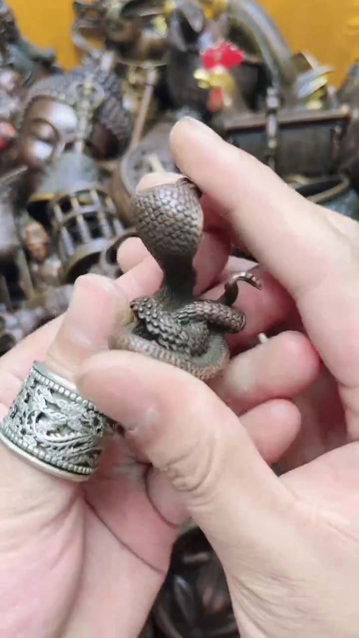 精美铜器  点击下单