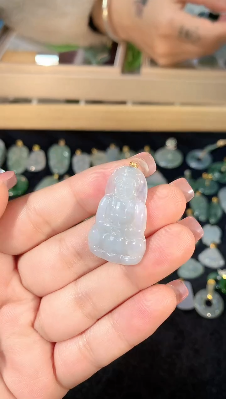 【闪购商品】翡翠吊坠(不含链)18K金镶嵌07llx时尚