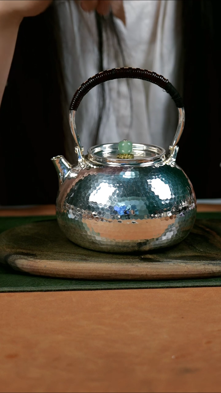 手工新品素面锤纹提梁999