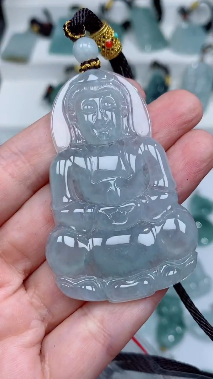 颈饰未镶嵌翡翠吊坠