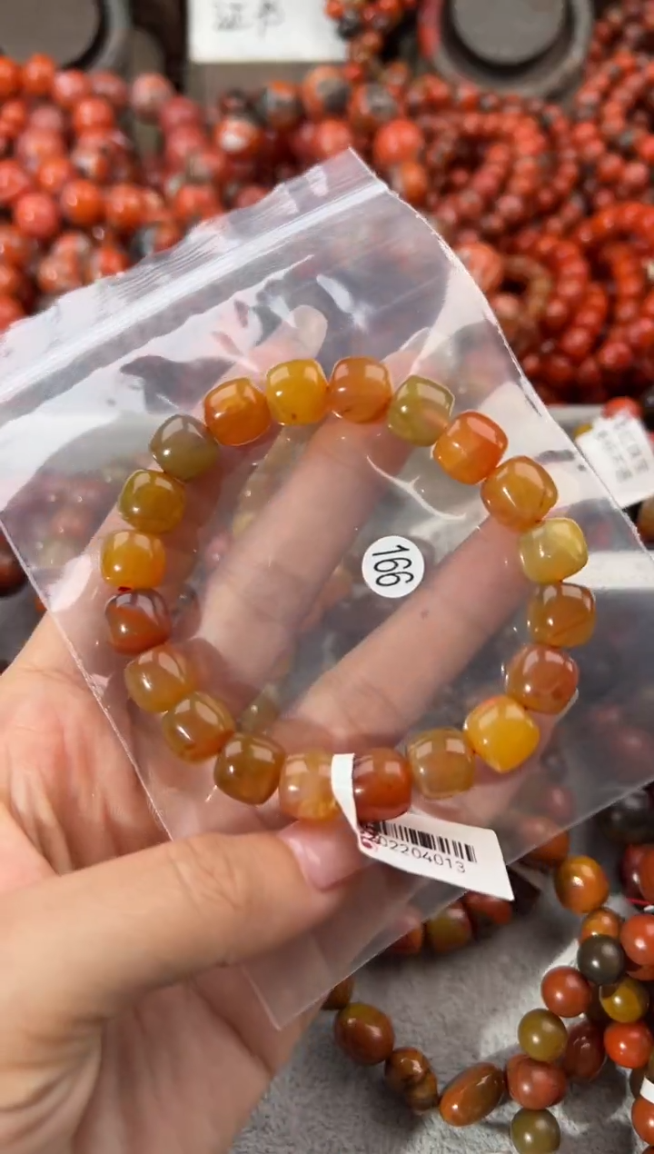 未镶嵌手串南红玛瑙10+