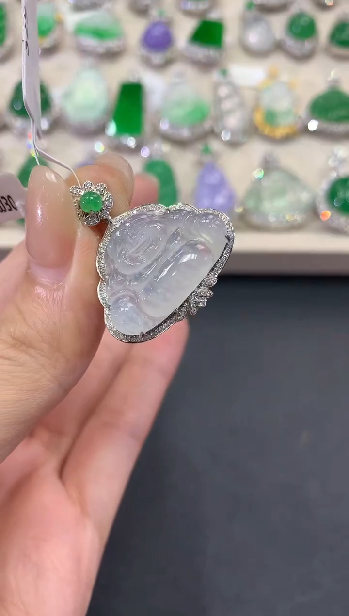 【闪购商品】翡翠吊坠(不含链)18K金镶嵌q96       