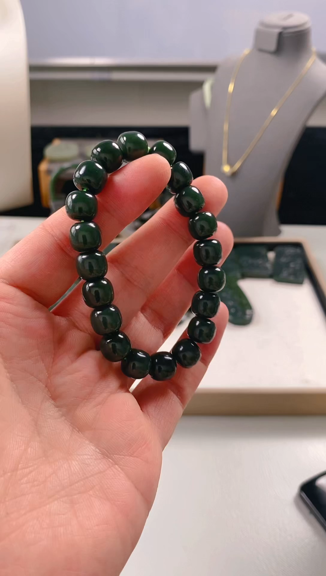 颈饰未镶嵌和田玉9