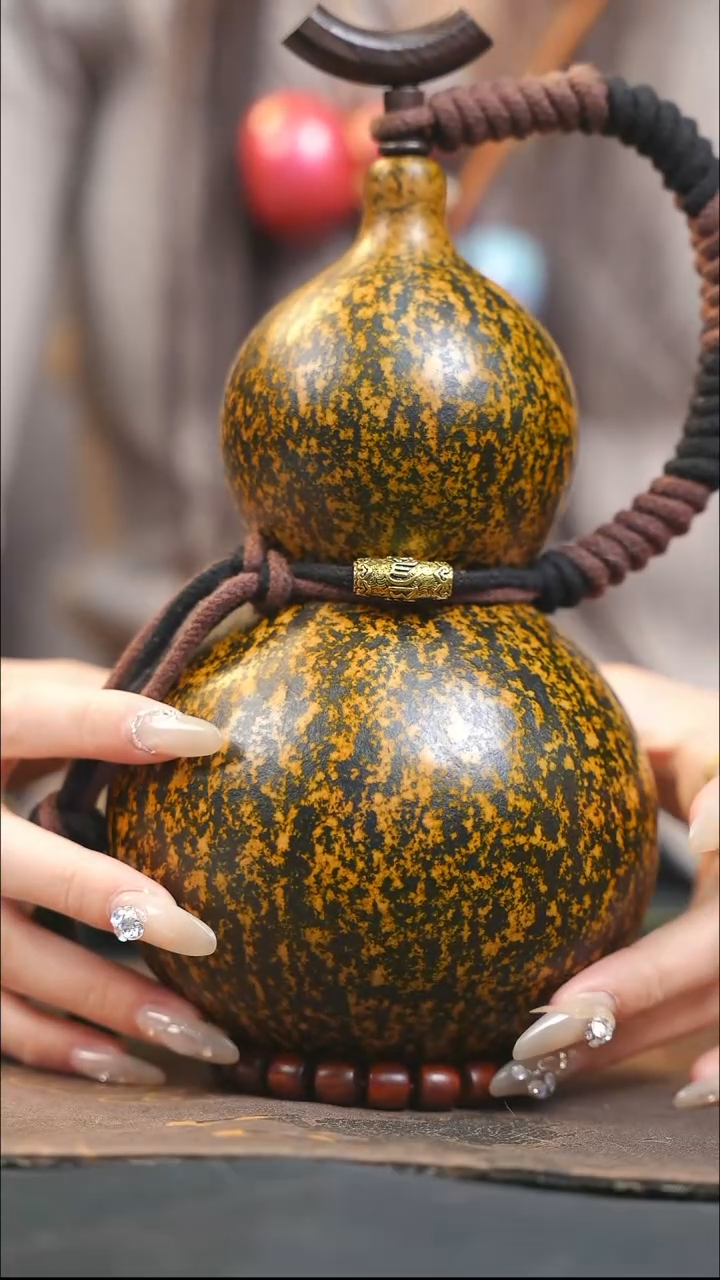 【闪购商品】XQ299大漆酒葫芦不包手串及旋转底座