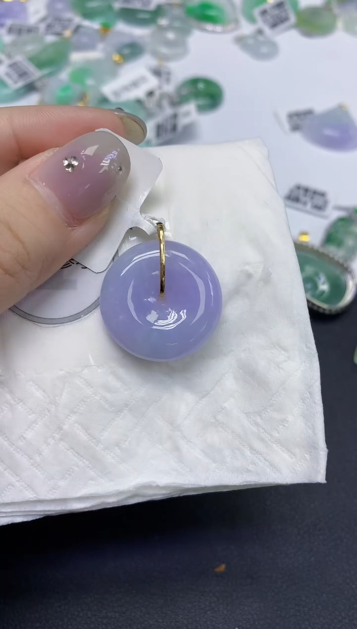 颈饰18K金镶嵌翡翠天然缅甸翡翠A货多样性发一件