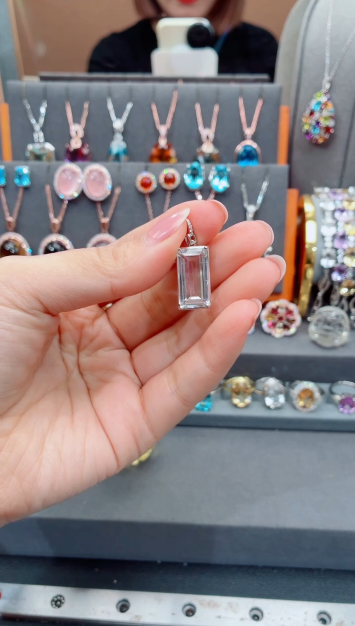 吊坠(不含链)银S925镶嵌水晶周*水晶吊坠