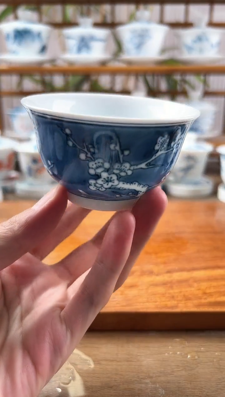 微瑕冰梅压手杯1个