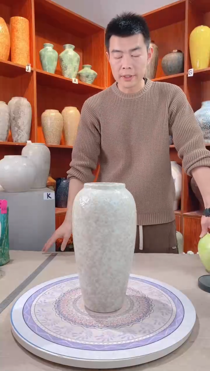 【闪购商品】瓶茶白 大号  陶瓷花瓶 无花