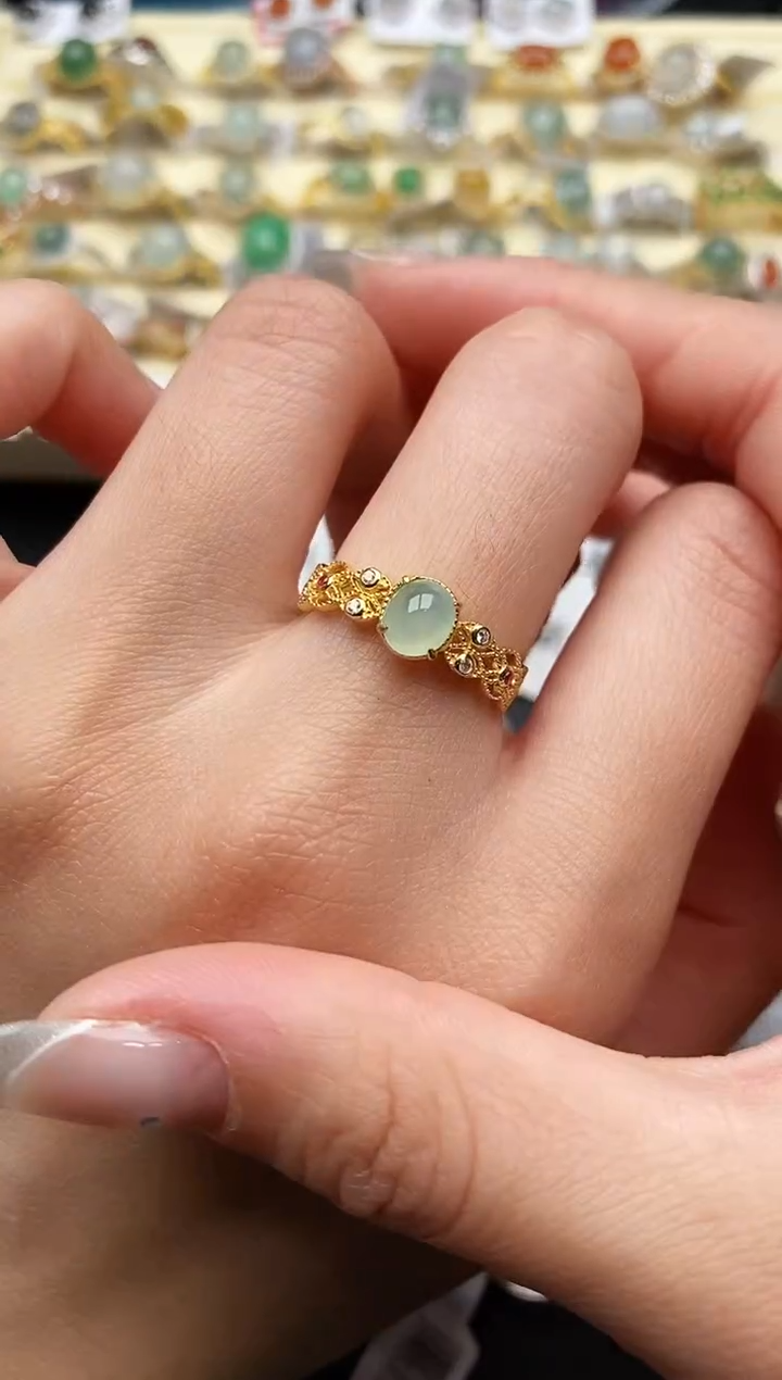 【闪购商品】翡翠戒指银S925镶嵌6666666+5