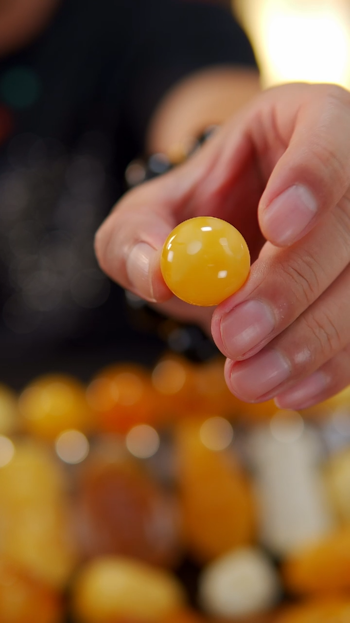 【闪购商品】蜜蜡颈饰未镶嵌7.08焦皮料圆珠