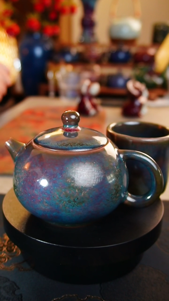 【闪购商品】瓷片141 微瑕 -炉钧西施壶    +1