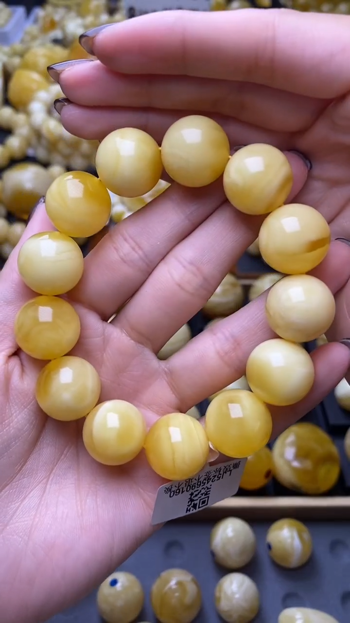 【闪购商品】琥珀裸石未镶嵌蜜蜡.100